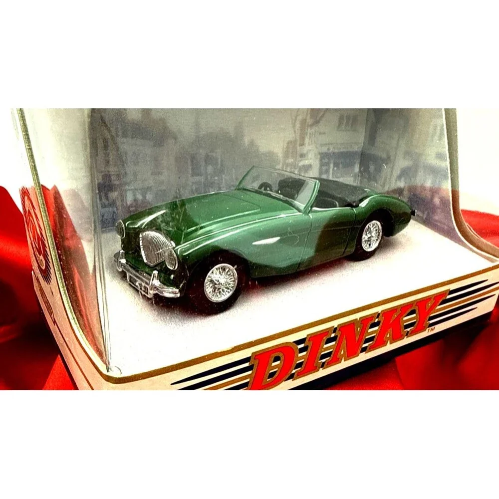 Dinky  Matchbox Collection 1956 Austin Healey 100 BN2 DY30, Green, NIB